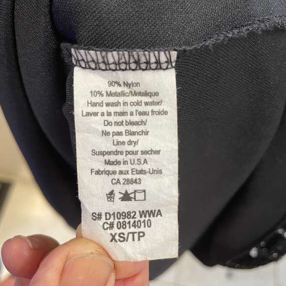 Black formal Dress - Picture 4 of 4